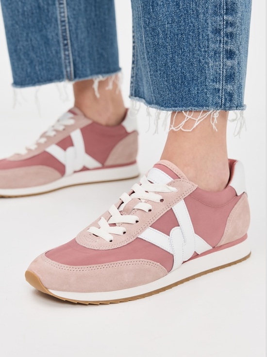 Veronica Beard Shoes - Veronica Beard
Penrose Sneakers $300 Rose Mauve/Chai/Lily size 6 gently used